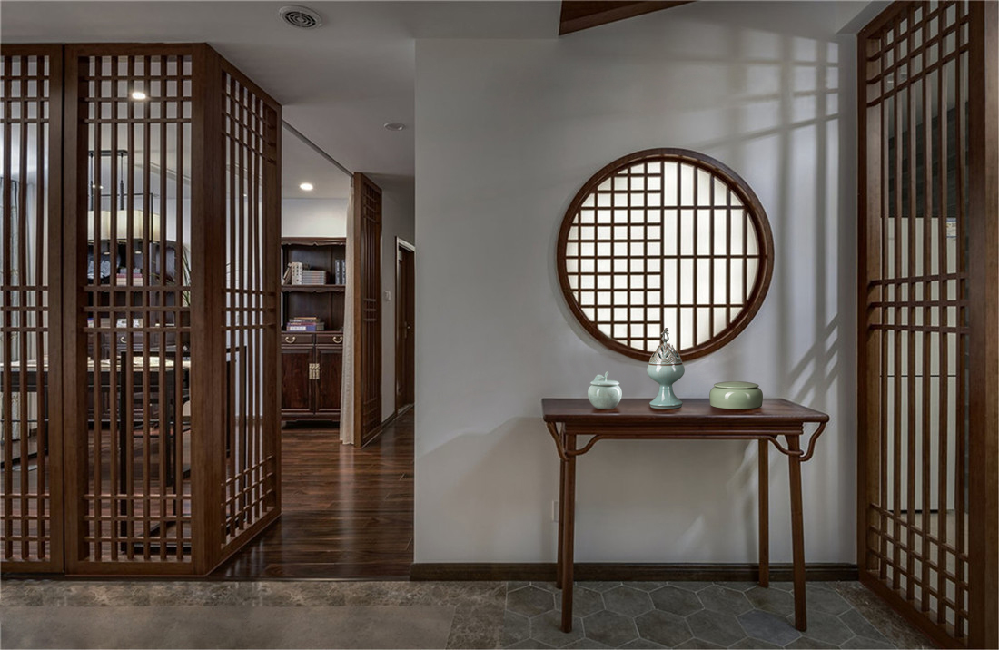 王传斌 苹果罐 郑先斌 博山炉 陈惠芳 花开了.jpg